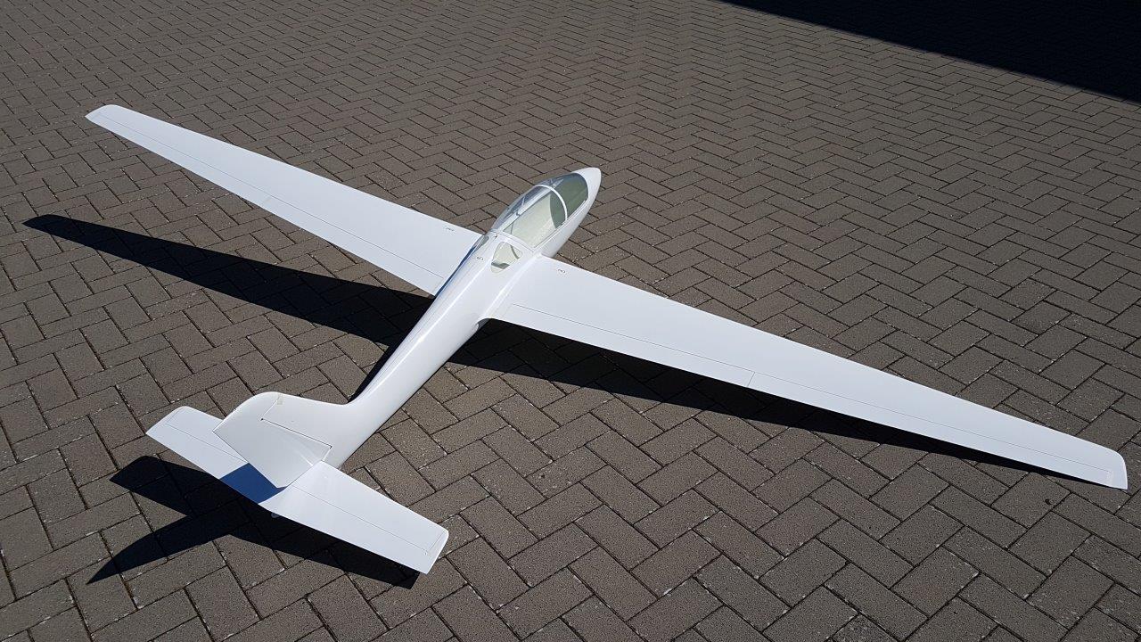 ROBBE MDM-1 FOX 3,5m Segler ARF voll GFK in weiß – Kunstflug Segelflugzeug